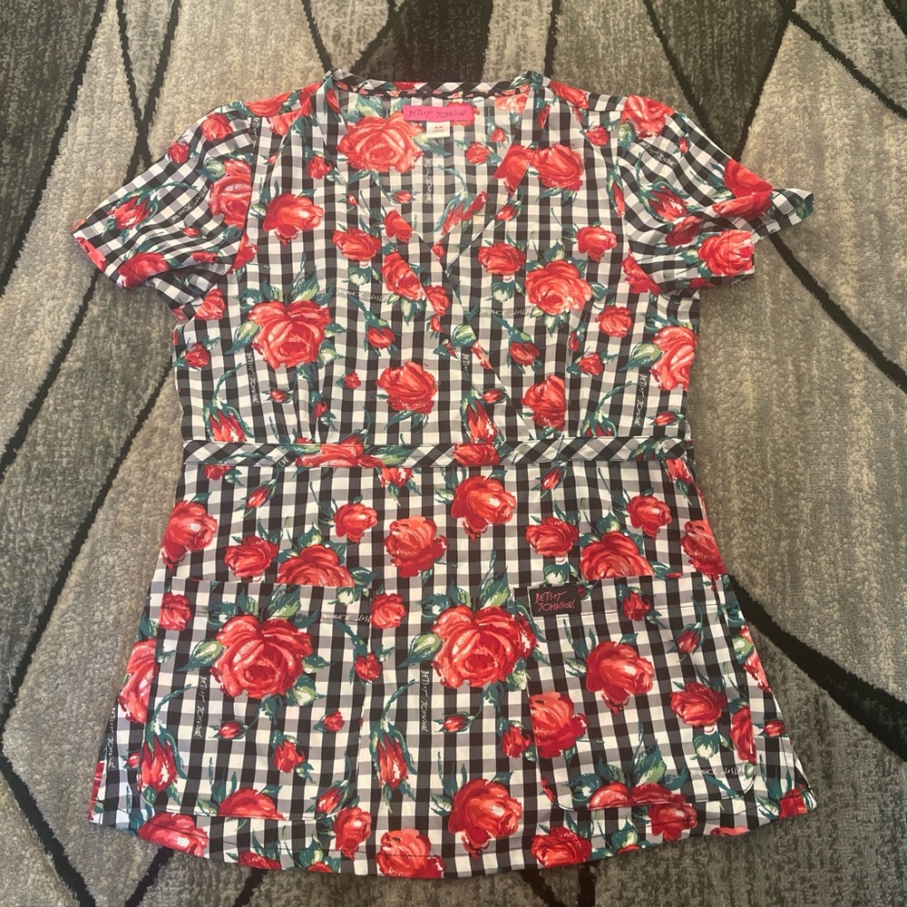 Floral Check Scrub Top with Red Roses